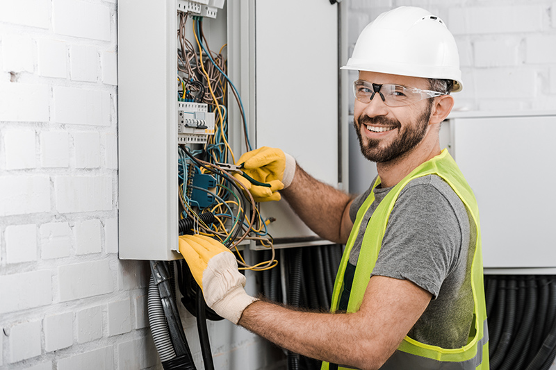 Local Electricians Near Me in Bedford Bedfordshire