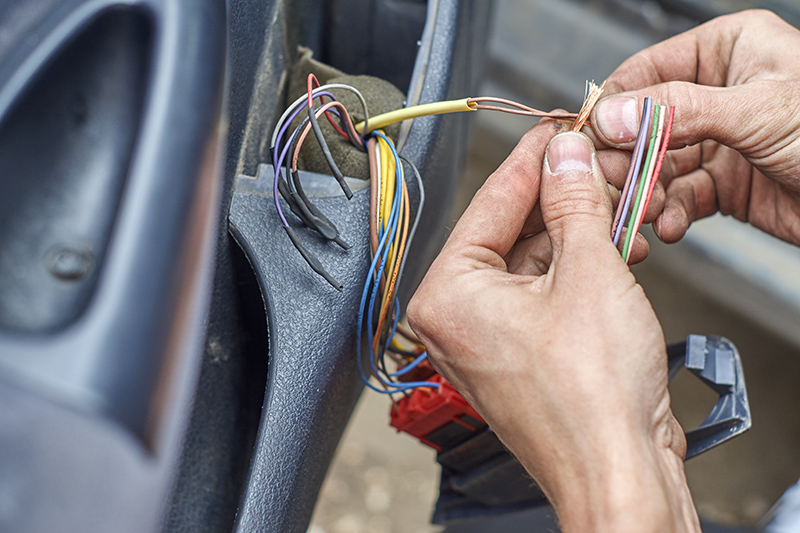 Mobile Auto Electrician Near Me in Bedford Bedfordshire